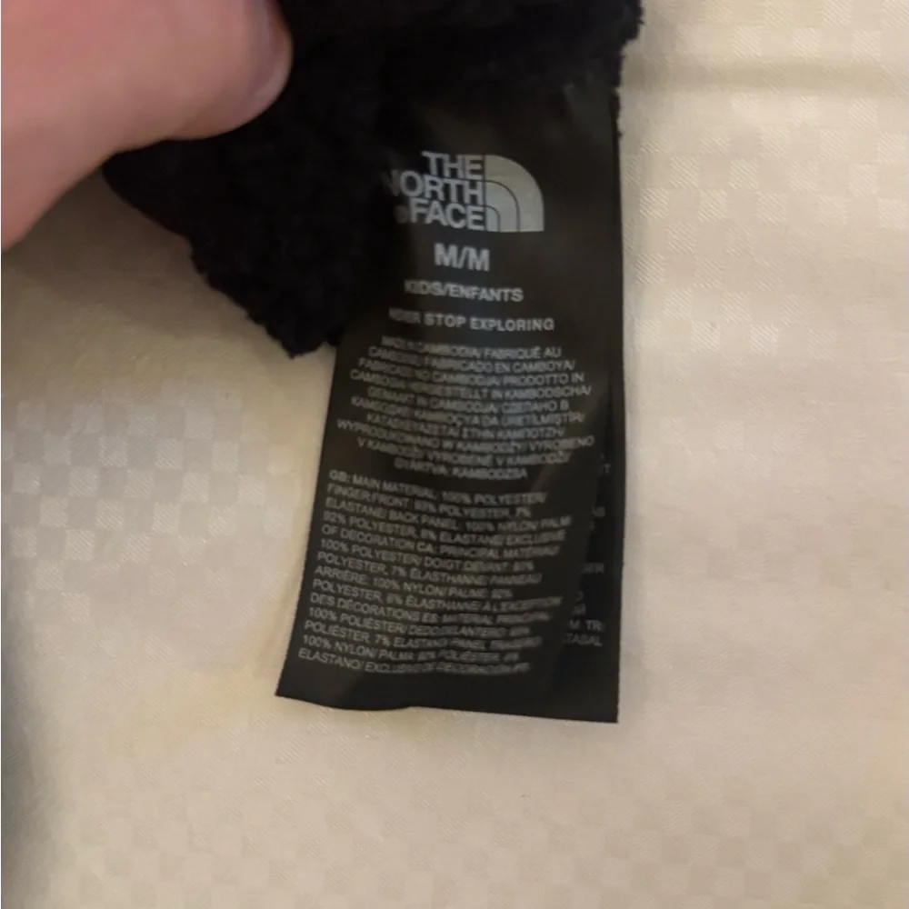 The North Face Kids' Black Etip Gloves